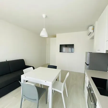 Maredena - Ampio E - Immobil Relax Apartment Lido di Jesolo